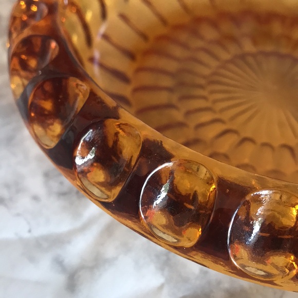 Vintage  1960's Amber Ribbed Edge Ashtray Deep Amber Scalloped - Picture 3 of 8
